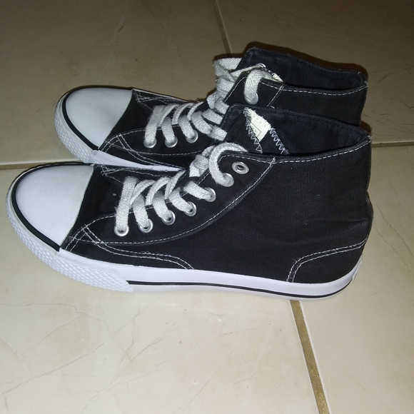 airwalk kids shoes